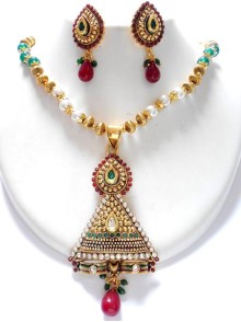 Polki Necklace Set